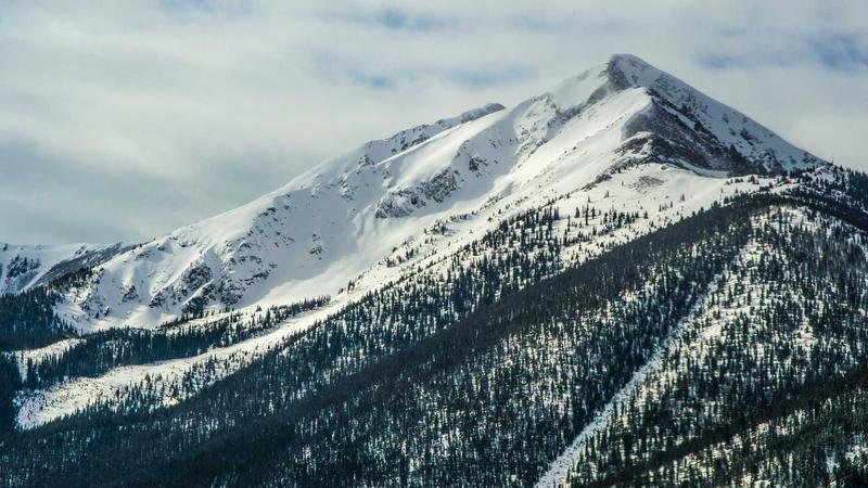 Hidden treasure chest